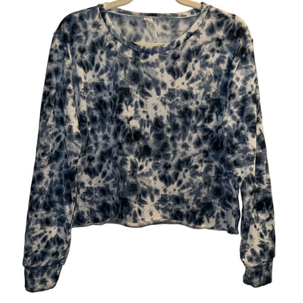 Cropped tie dye style long sleeve